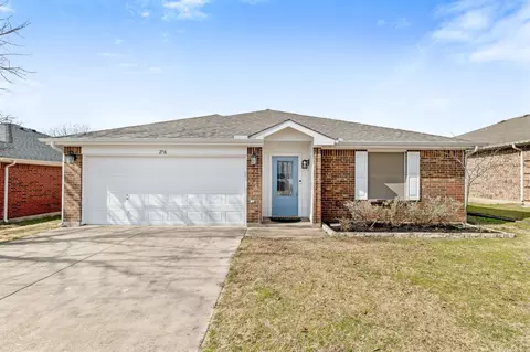 2736 Brea Canyon Rd, Fort Worth, TX 76108