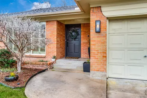 9131 Longmont Dr, Dallas, TX 75238