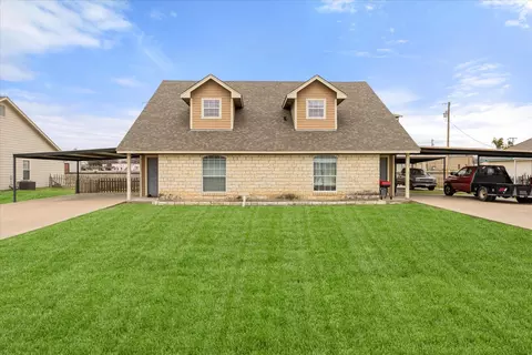 118 Donley St, Tolar, TX 76476