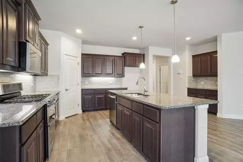 1017 Gillespie Dr, Northlake, TX 76247