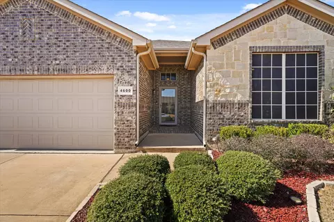 4600 Gunnison Dr, Denton, TX 76208