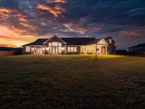 910 Declaration Dr, Nevada, TX 75173 photo 32