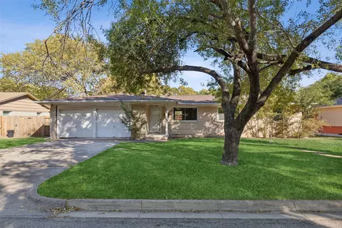 4318 Steven St, North Richland Hills, TX 76180