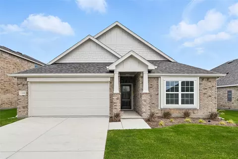 110 Patrick Henry Dr, Venus, TX 76084