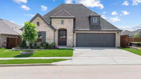 5832 Megs Creek Rd, Fort Worth, TX 76126