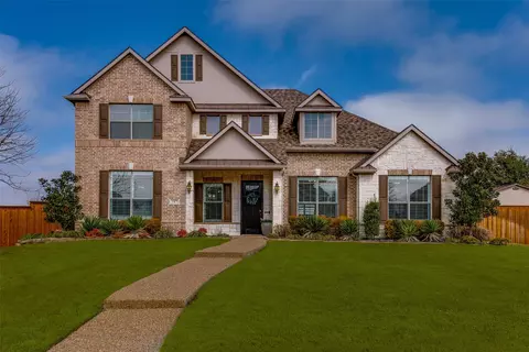 387 Redstone Dr, Sunnyvale, TX 75182
