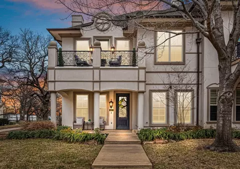 1637 Fountain Pass Dr, Colleyville, TX 76034