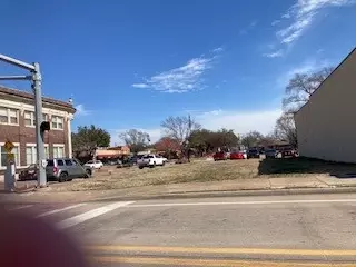 106 Historic Town Sq, Lancaster, TX 75146