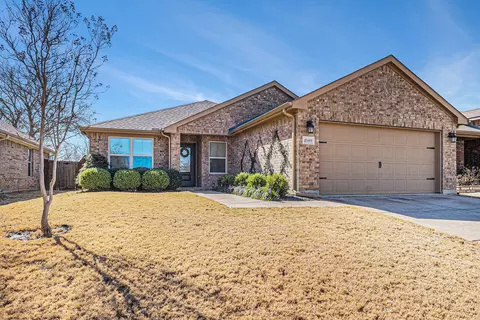 4600 Fern Valley Dr, Fort Worth, TX 76244