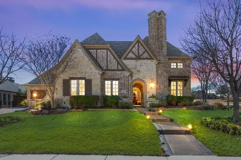 301 Columbia Ct, Prosper, TX 75078