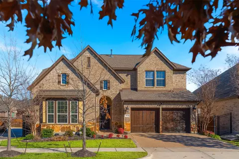 3911 Cathedral Oak Dr, Arlington, TX 76005