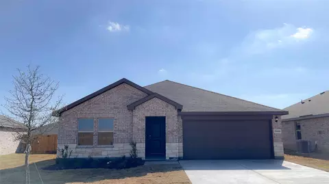 13449 Gitty Up Cir, Cresson, TX 76035