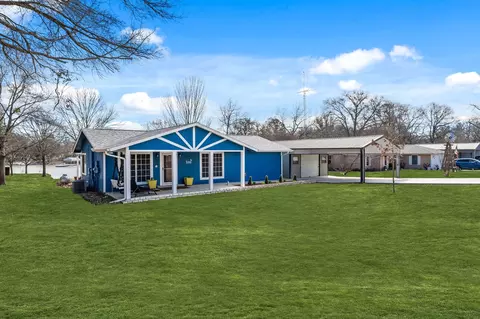 10141 Lynn Ln, Wills Point, TX 75169
