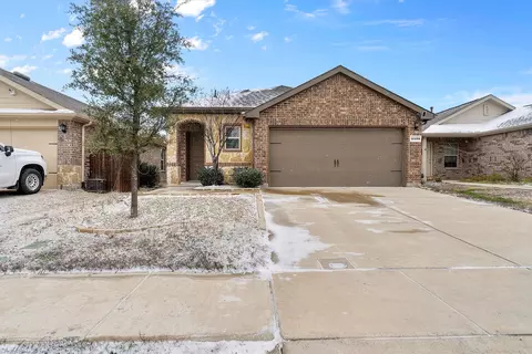 2439 Russell St, Crandall, TX 75114