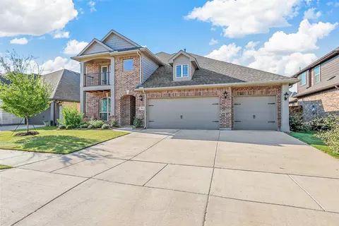 904 Superbloom Ave, Fort Worth, TX 76177