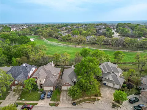 1602 Creekside Dr, Corinth, TX 76210