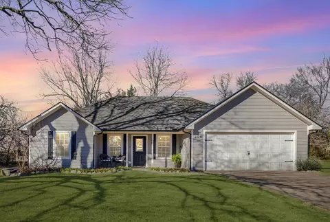 209 E Santa Fe St, Farmersville, TX 75442