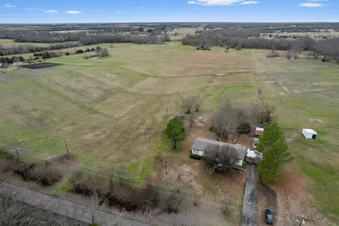 1076 2186 County Rd, Celeste, TX 75423 photo 31