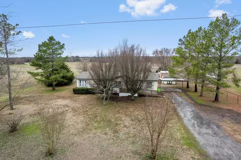1076 2186 County Rd, Celeste, TX 75423 photo 2