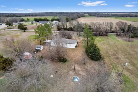 1076 2186 County Rd, Celeste, TX 75423 photo 33