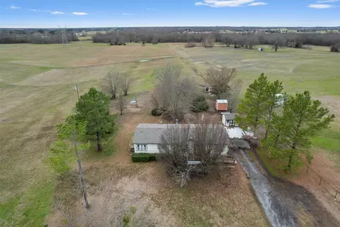 1076 2186 County Rd, Celeste, TX 75423 photo 29