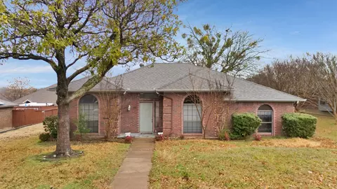 616 Kelsie Ln, Desoto, TX 75115