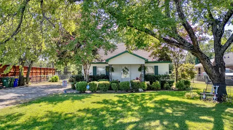 414 Combine Rd, Seagoville, TX 75159
