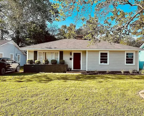 126 Southfield Rd, Shreveport, LA 71105