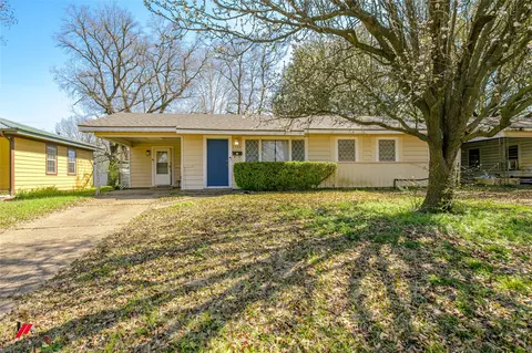 1504 Leslie St, Bossier City, LA 71111