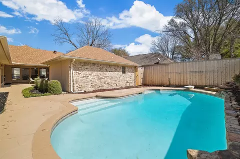 3112 Oak Grove Dr, Plano, TX 75074