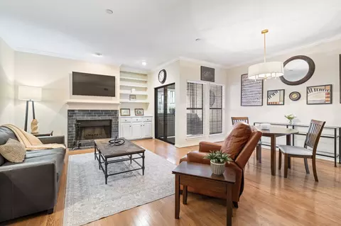 8610 Turtle Creek Blvd #210, Dallas, TX 75225