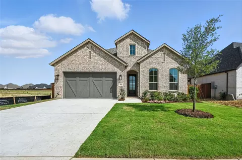 805 Running Iron Trl, Mansfield, TX 76052