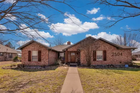 2504 Evelyn Rd, Whitesboro, TX 76273