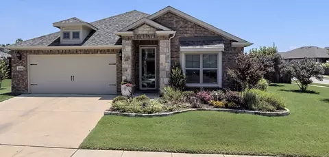 3000 Megan St, Denton, TX 76209