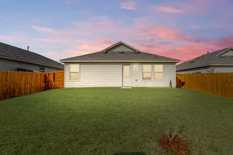 Exterior - 14344 Desert Rain Trl, Haslet, TX 76052 photo 6 of 7