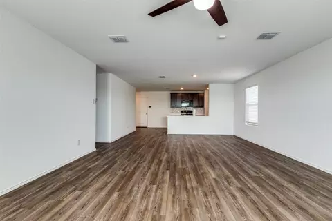 Living - 14344 Desert Rain Trl, Haslet, TX 76052 photo 3 of 4