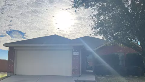1125 Kachina Ln, Haslet, TX 76052