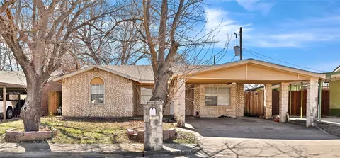 1401 Bogarte Dr, Grand Prairie, TX 75051