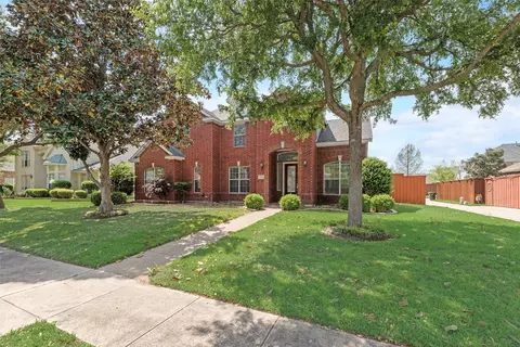 3913 Wheatfield Dr, Plano, TX 75074