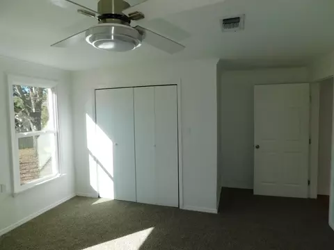 Bedroom - 811 Spring St, Springhill, LA 71075 photo 1 of 1