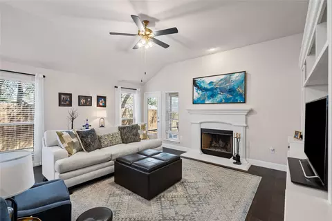 2803 River Ridge Ct, Granbury, TX 76048