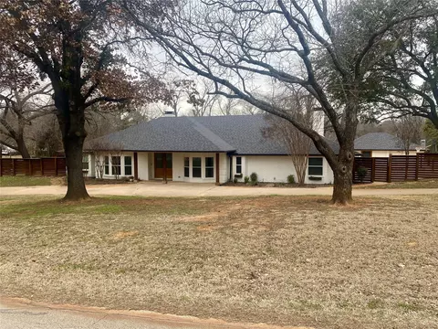 3340 Barberry Rd, Grapevine, TX 76051