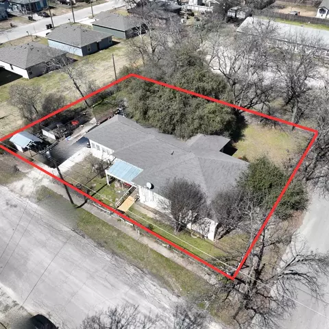 View/Area - 1001 Trinity St, Cleburne, TX 76031 photo 3 of 4