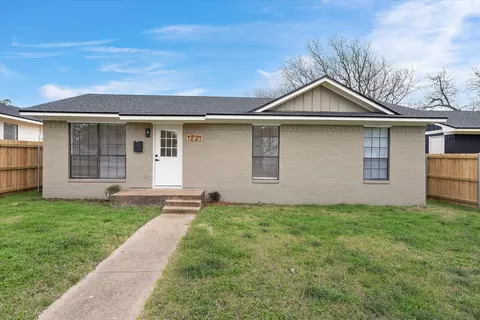 1221 N 6th St, Waco, TX 76707