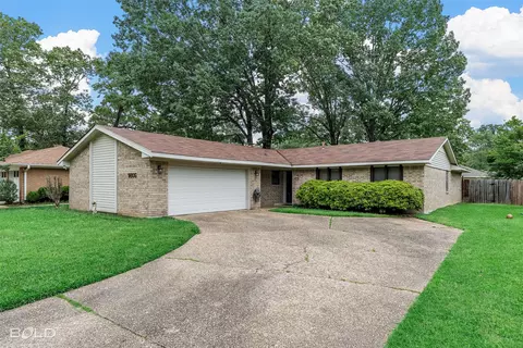 9805 E Homewood Cir, Shreveport, LA 71118
