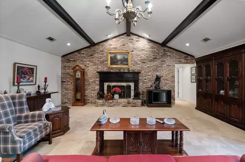 716 Sunny Ln, Corsicana, TX 75110