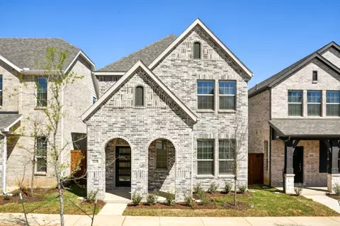 2648 Big Bend Mews, Corinth, TX 76210