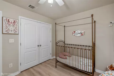Bedroom - 110 Bent Tree Loop, Haughton, LA 71037 photo 3 of 6