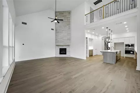 509 Red Barn Dr, Van Alstyne, TX 75495 photo 8