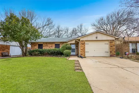517 Forestwood Dr, Forney, TX 75126